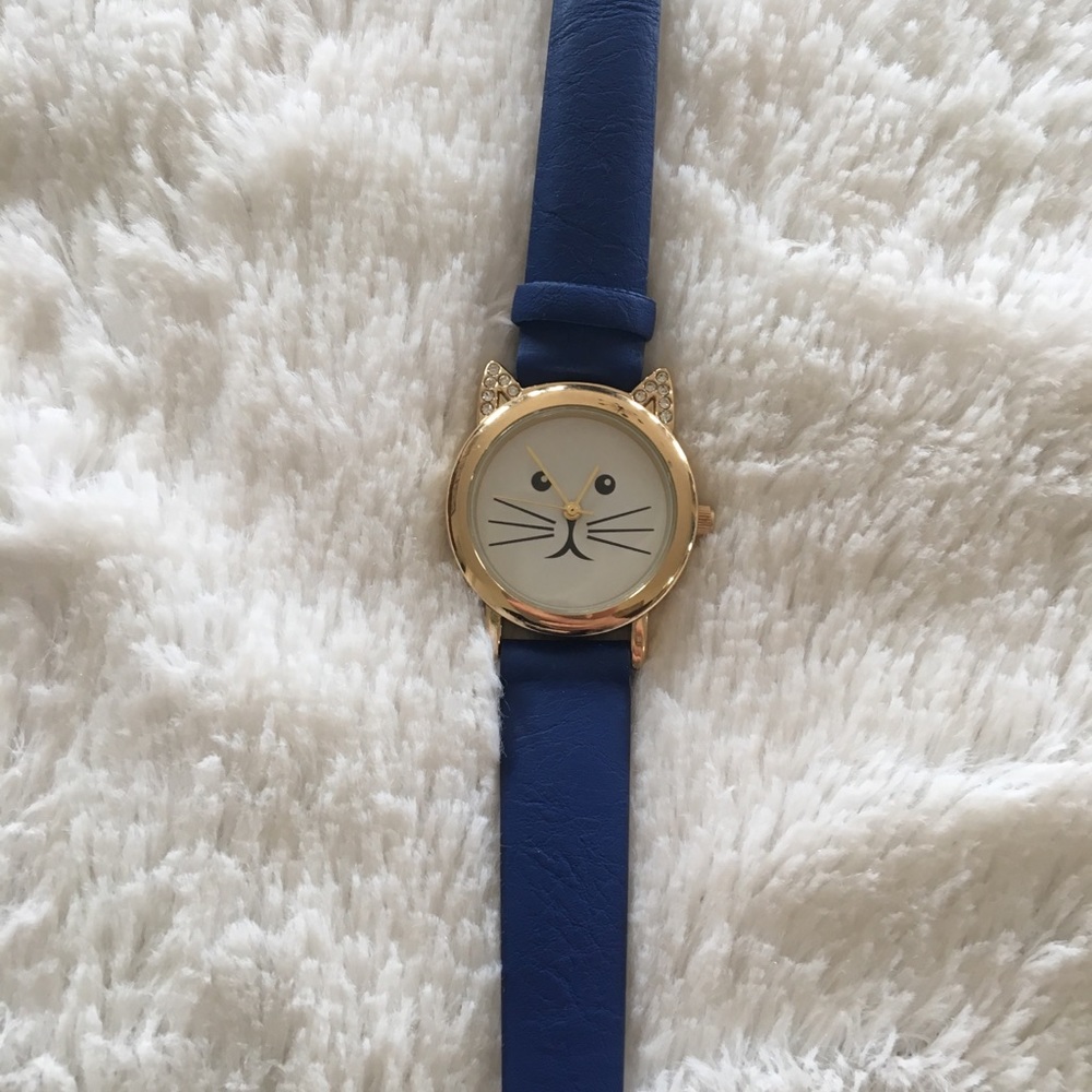 NWOT cute kids kitty watch !!